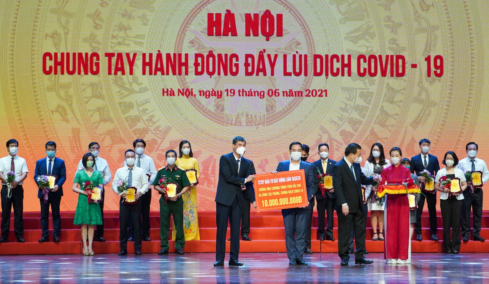 Taseco Land ủng hộ 10 tỷ đồng vào quỹ vắc xin phòng, chống dịch Covid-19 của chính phủ