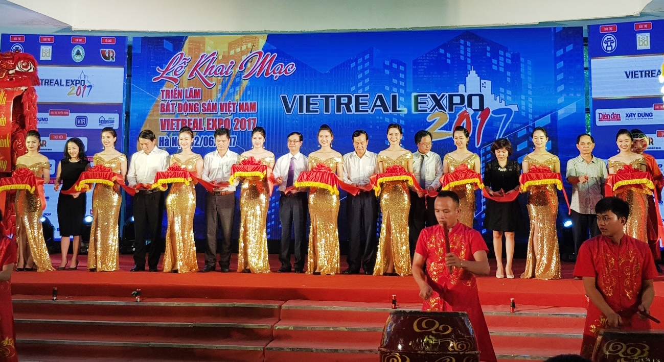 Taseco tài trợ chính và tham dự triển lãm Vietreal Expo 2017