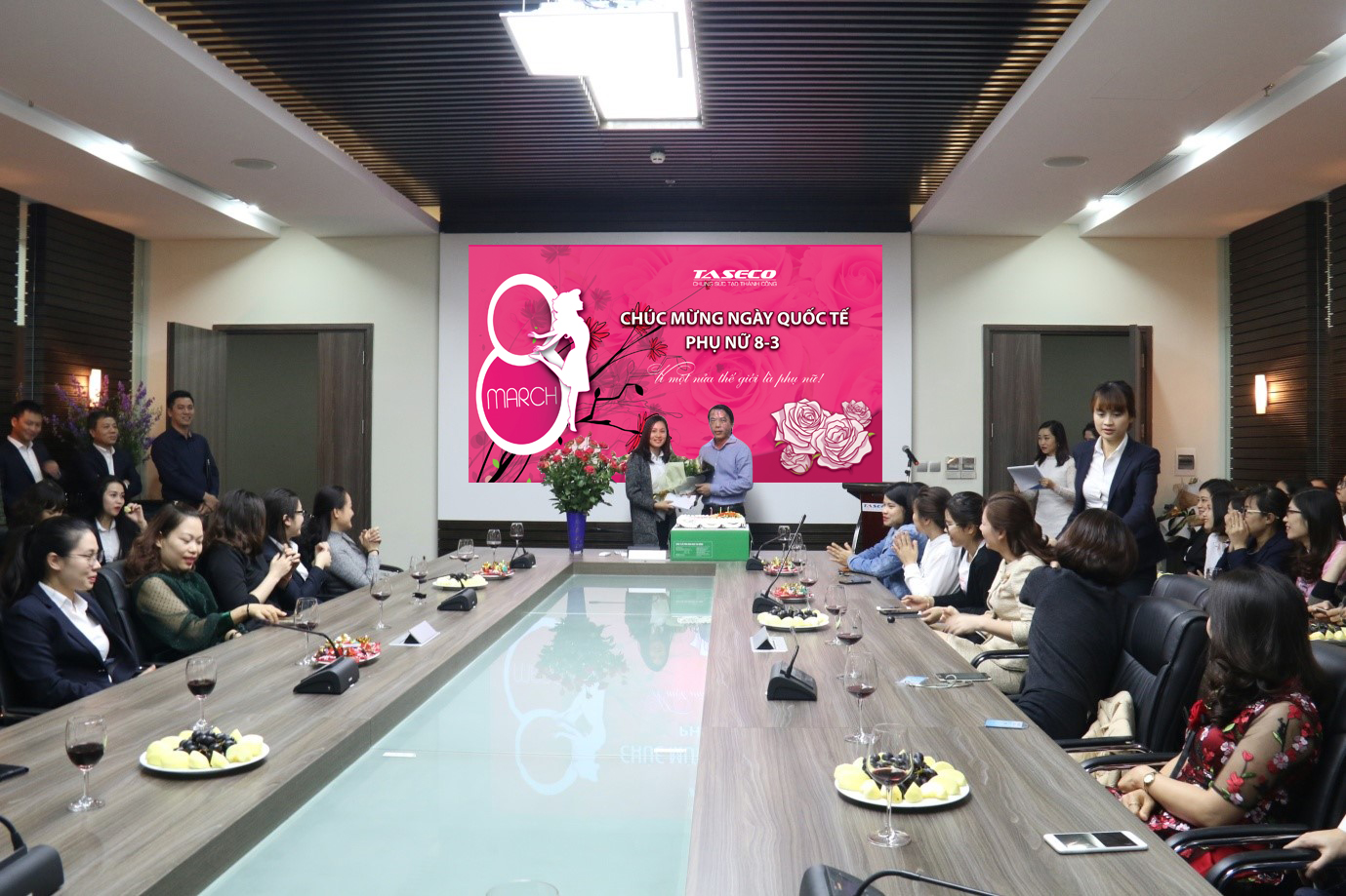 Thú vị ngày nữ giới 