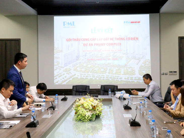 Lễ ký kết gói thầu cung cấp lắp đặt hệ thống cơ điện, thi công hoàn thiện phần thân dự án Phú Mỹ Complex